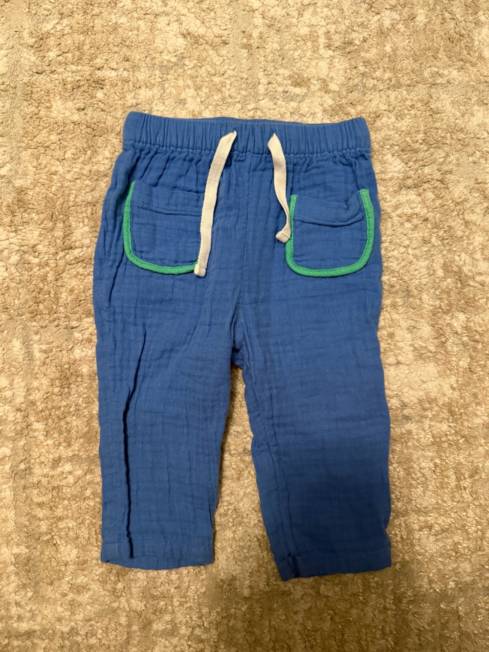 Old Navy Blue Pull-On Pants with Green Pocket Trim size 6/12M